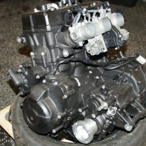 FZ09 komplett motor, ny plomberad inkl trotttlebody
