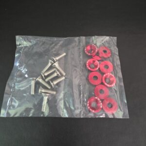 Skruvkit med dekorbricka RÖD